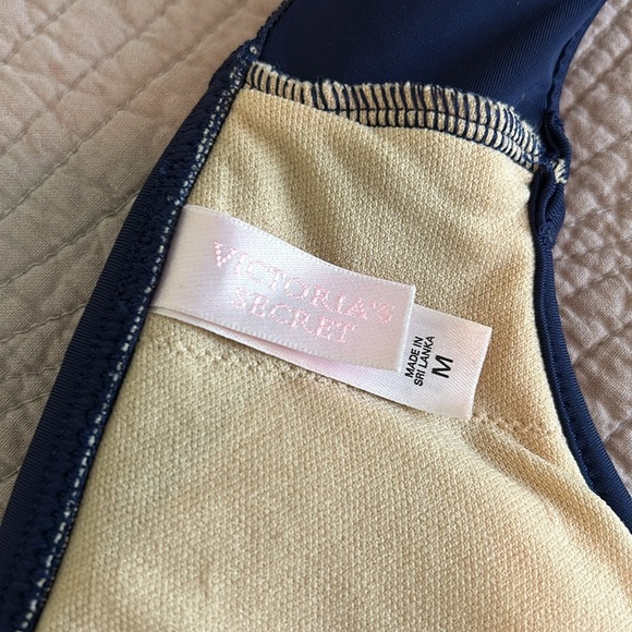 Victoria’s Secret Navy Bikini - Picture 8 of 9